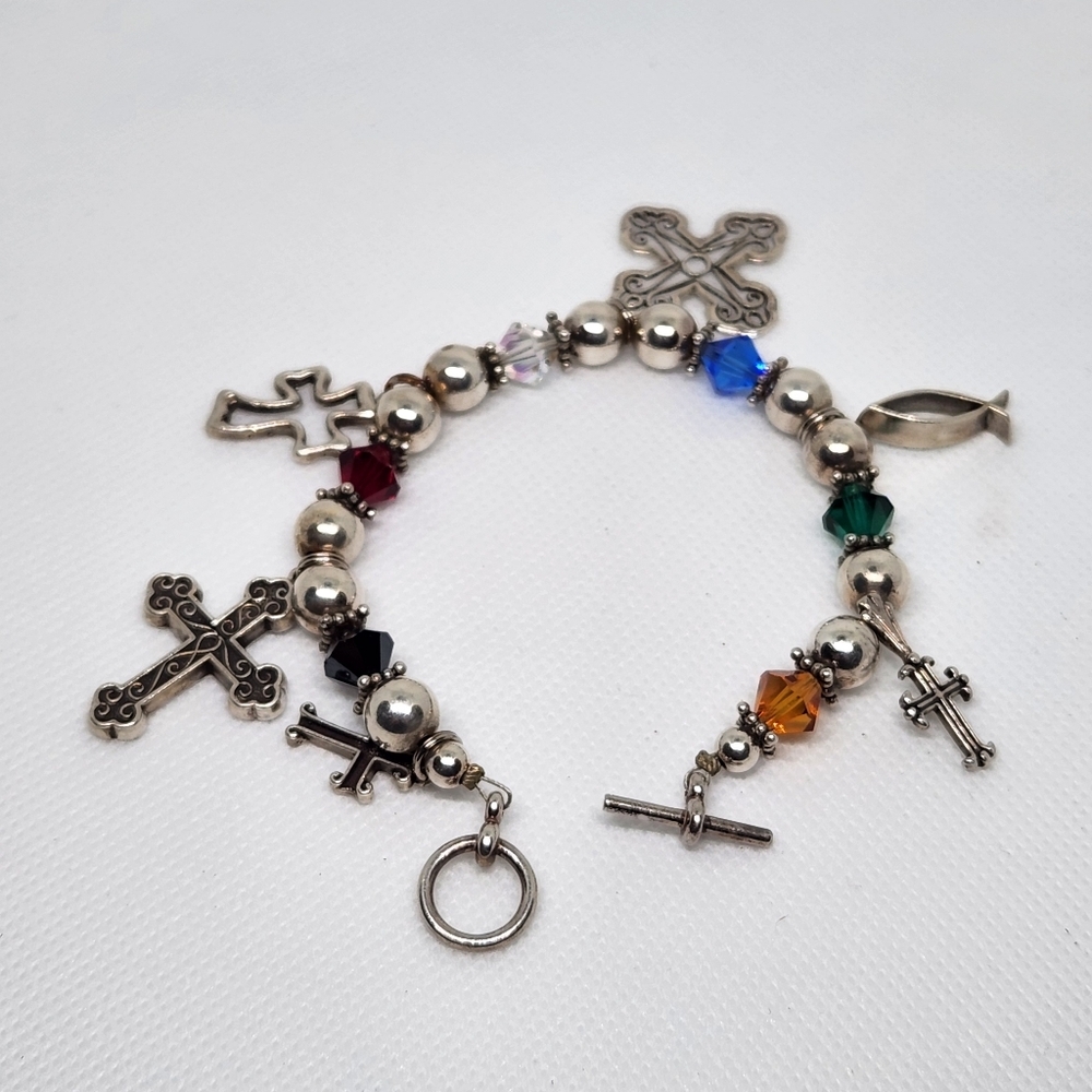 Multi Cross Charm Silver Bracelet. - Picture 6 of 6